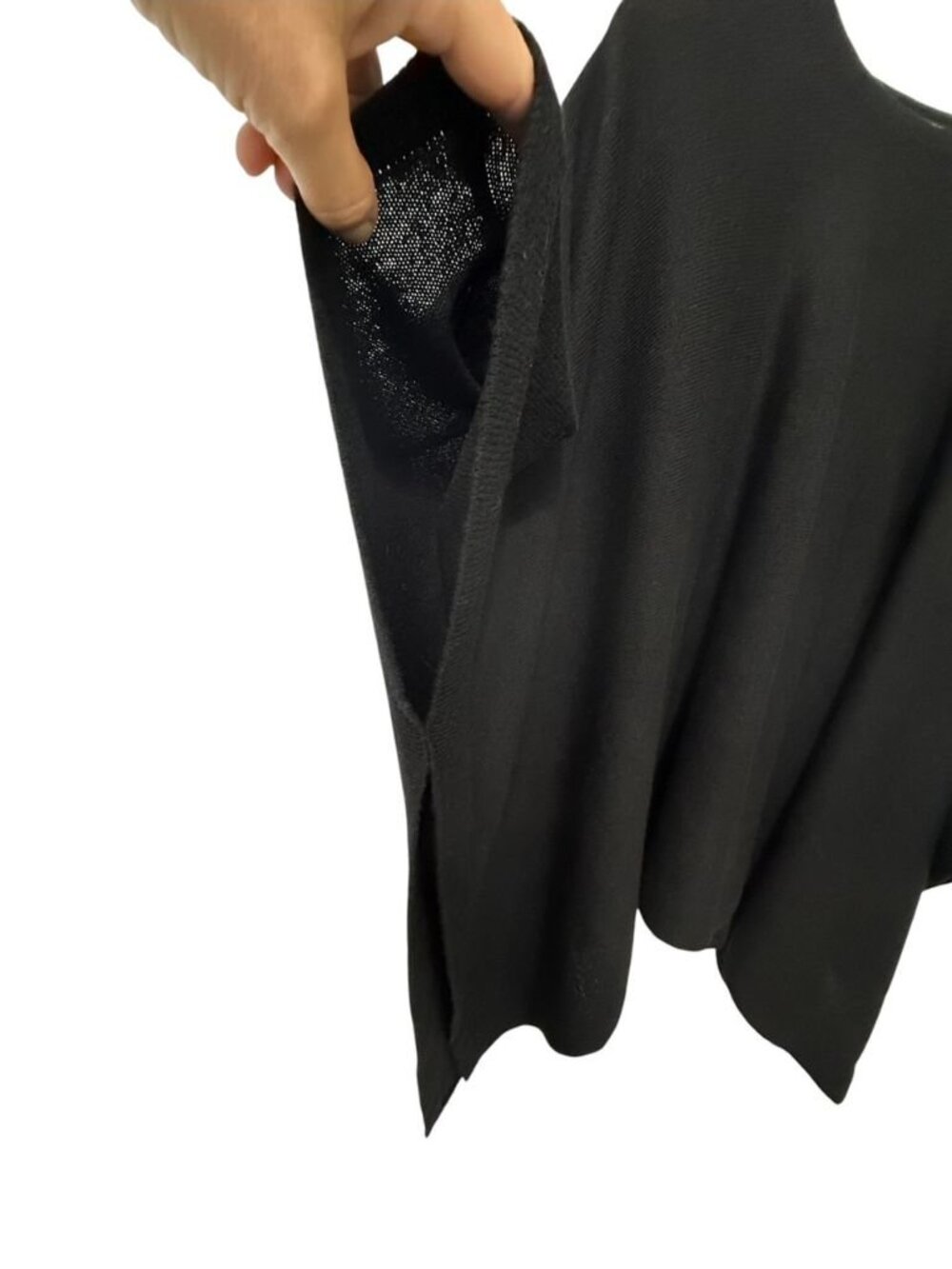 Beryll Women's 100% Cashmere Poncho Sweater Black Oversized Travel EUC One Size - Picture 4 of 8